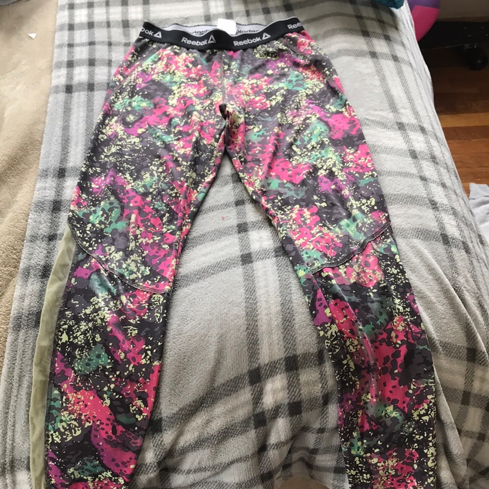 Reebok patterned leggings with mesh calves